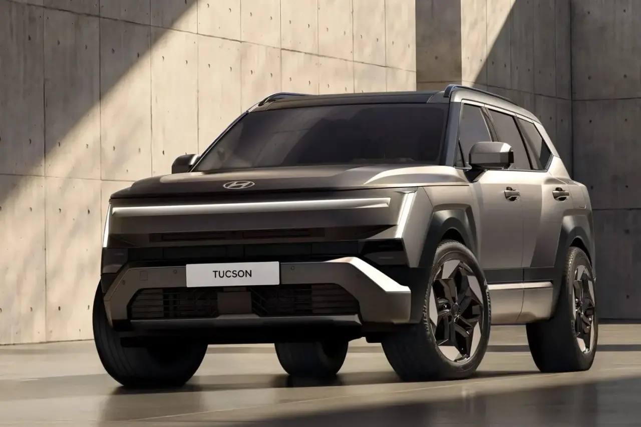 Друзья, Hyundai Motor 19 августа распространила первые фирменные фотографии компактного кроссовера Tucson нового (пятого) поколения, заводской код — N...